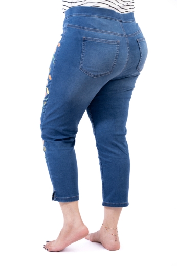 Picture of Relaxed Jeans Pants 