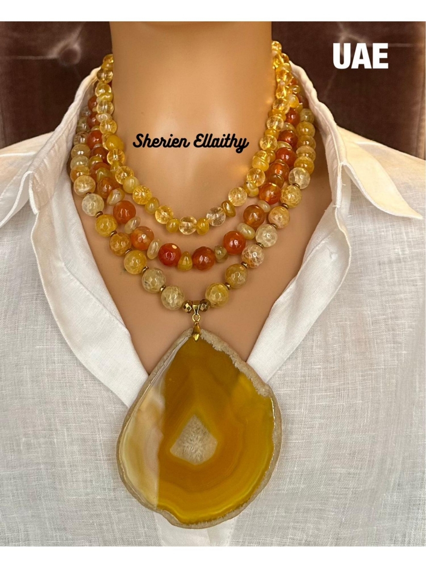 Picture of Handmade necklace With natural stones 