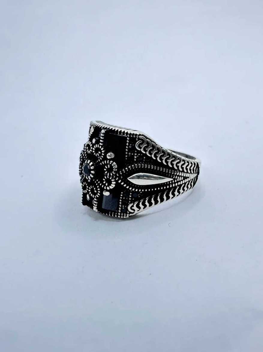 Picture of Luxury ring