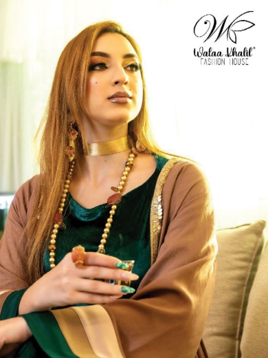 Picture of Daraa with a wonderful design in brown , soft fabric