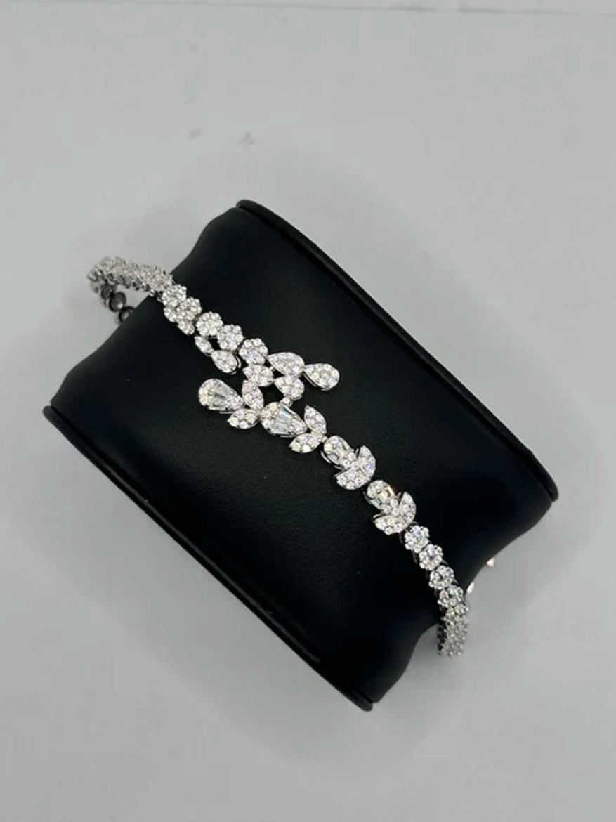 Picture of Bracelet Studded with zircon sea