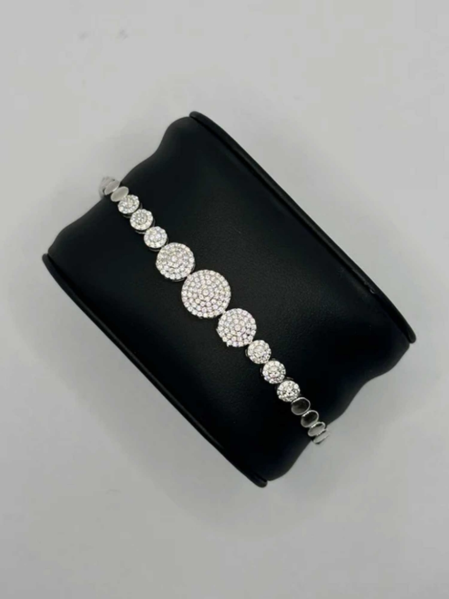 Picture of Bracelet Studded with zircon sea