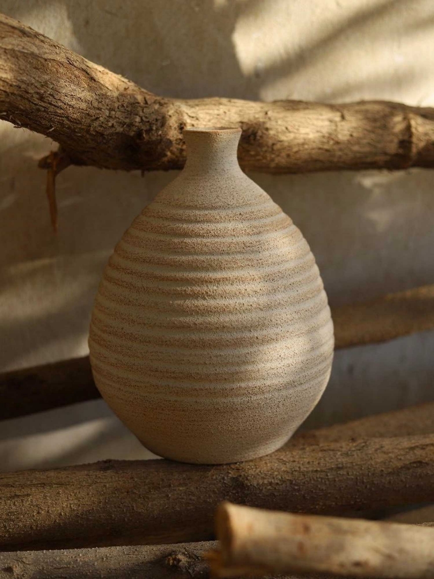 Picture of  Beige rustic  linen vase (Medium)