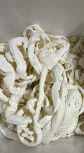 Picture of Braided cheese