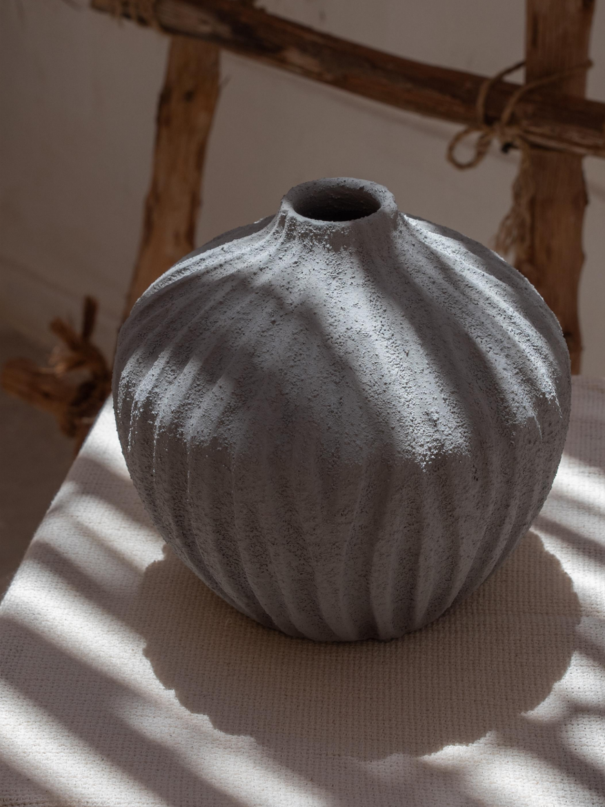 Picture of Crockel  vase grey 