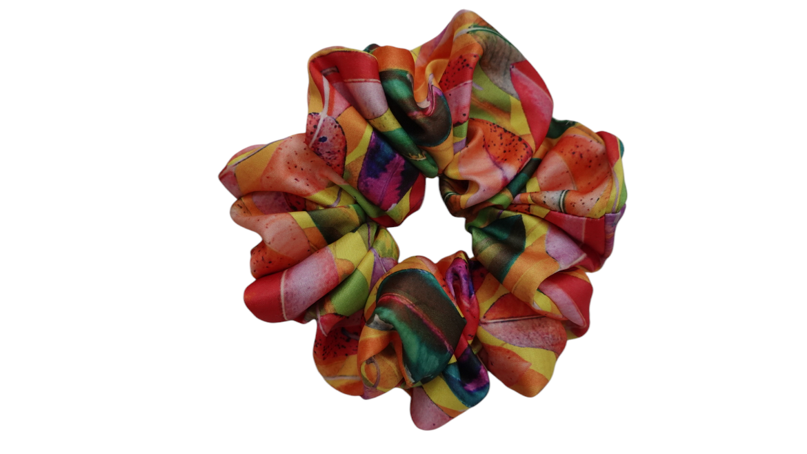 Picture of L size silk scrunchie