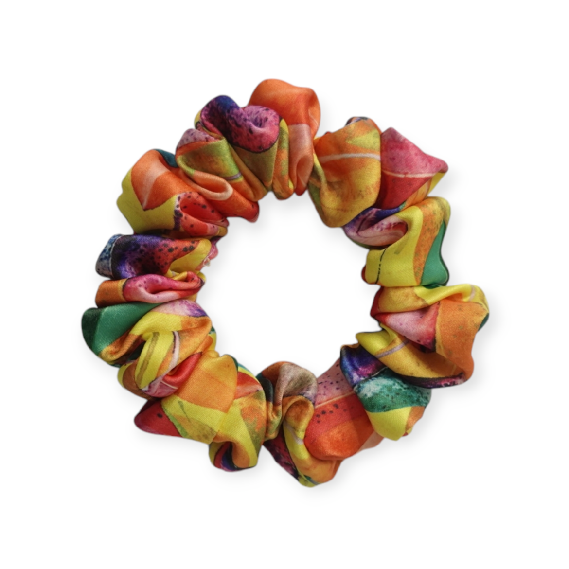 Picture of M size silk scrunchie