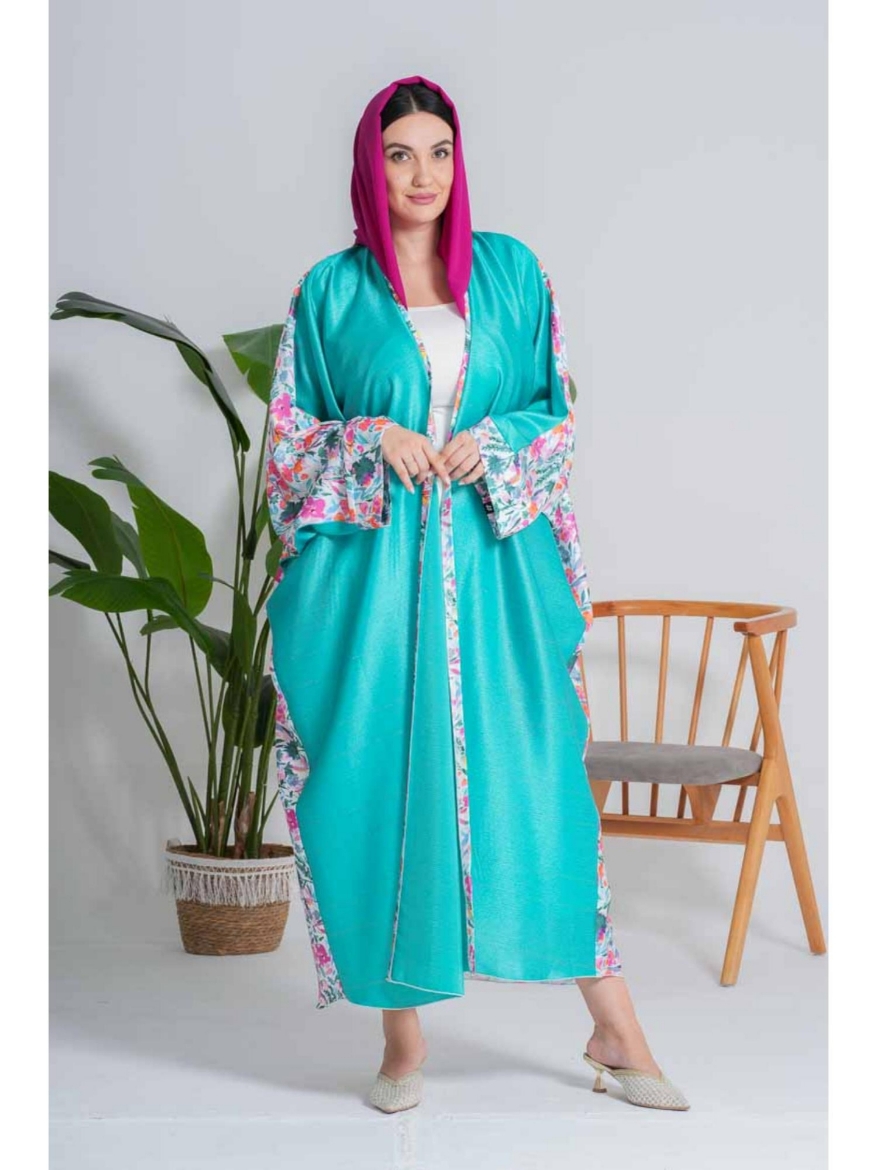 صورة عباءة زهور الكاريبي