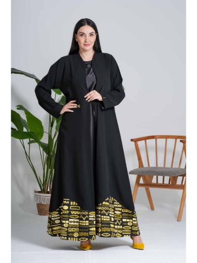 صورة عباءة نقوش الأصالة الهندسية