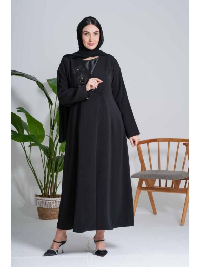 صورة كيمونو الساتان "أحلام الورد" الوردي الناعم