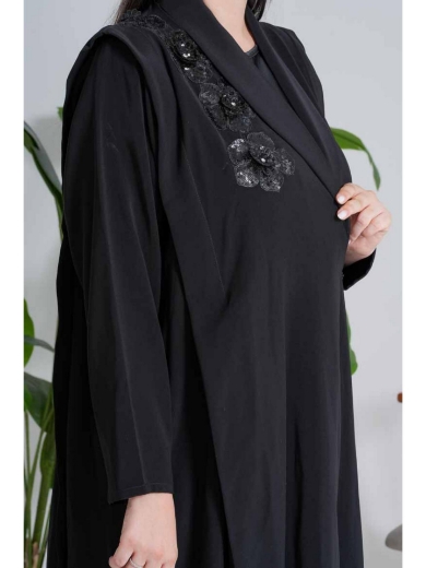 صورة كيمونو الساتان "أحلام الورد" الوردي الناعم