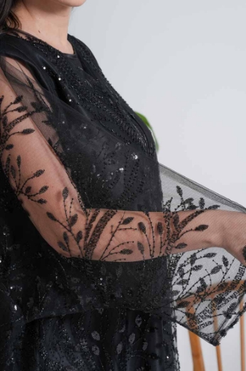 صورة لقسم عبايات المناسبات 