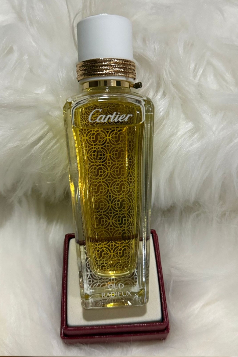 صورة كارتييه عود راديو