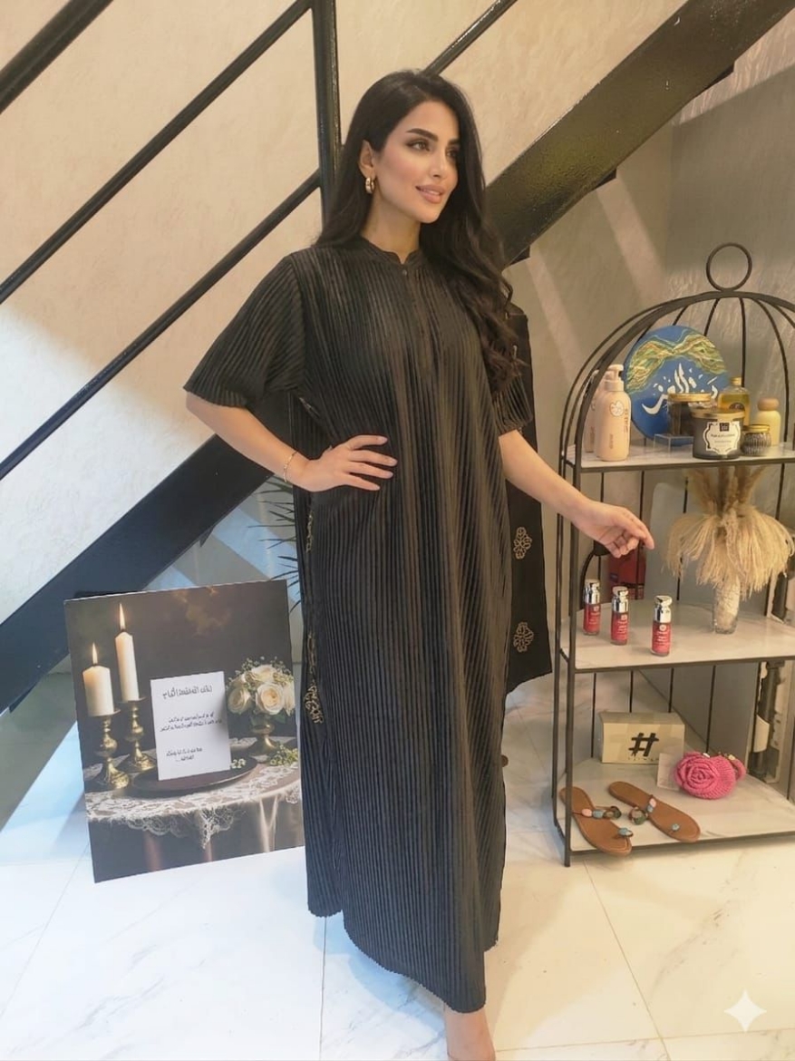 Picture of Pleated long dress